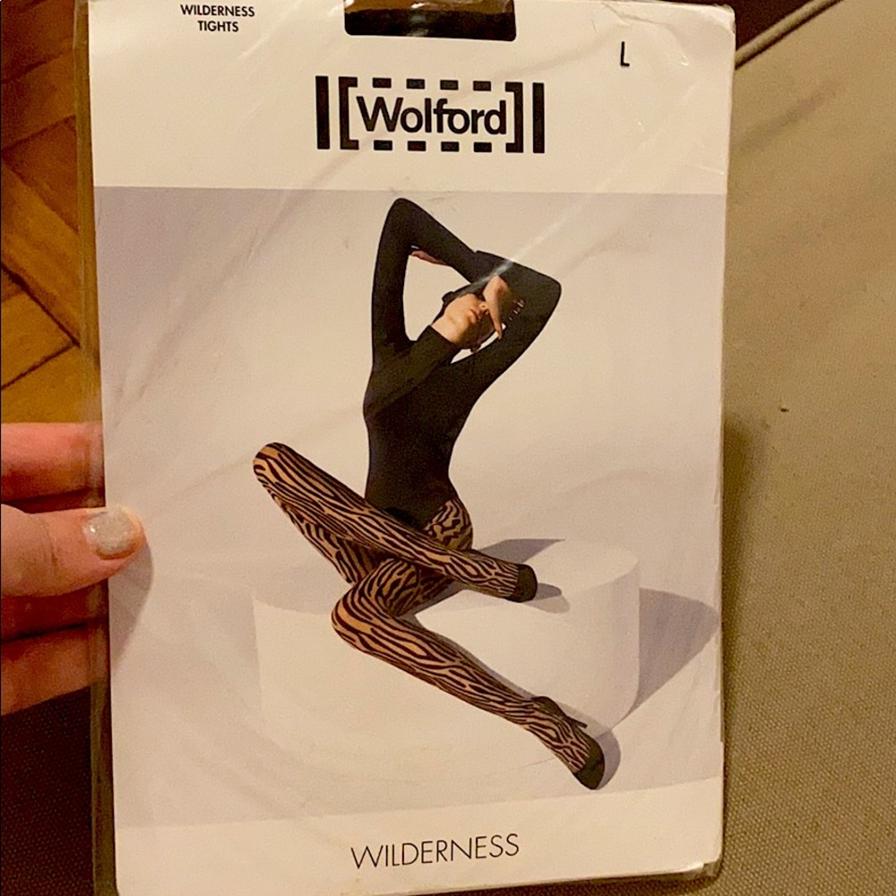 NWT- Wolford wilderness tights ! Blk/blk🖤
